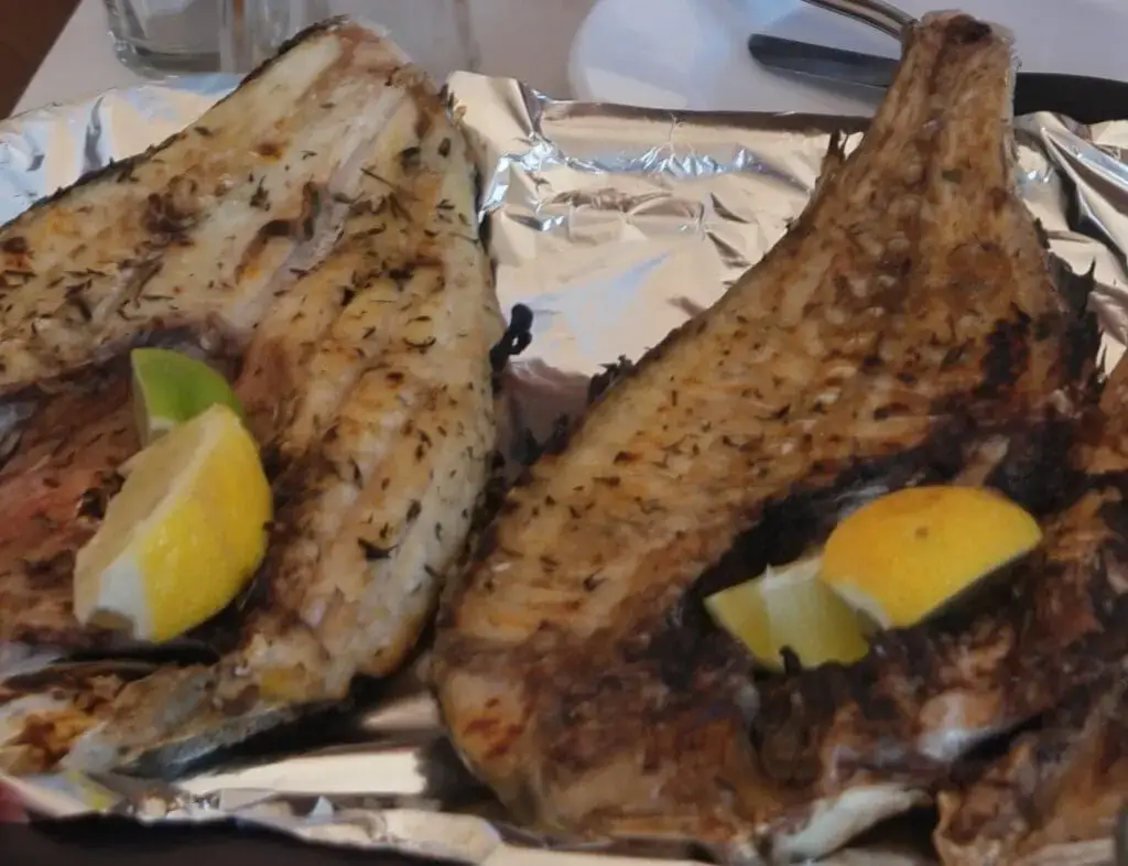 Gegrillter Fisch in Marokko